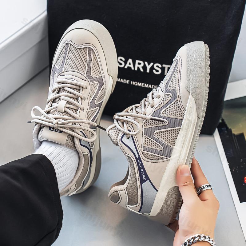 Mode 2025 Sommer Neuer Modetrend Freizeitschuhe für Herren Mesh Atmungsaktiv Vielseitige Sportschuhe Low Top Bequeme Plateau-Sneaker