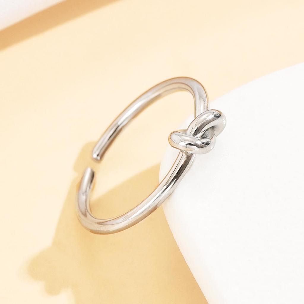 Minimalist Knotted Rope Stainless Steel Ring - 18K Gold Plated