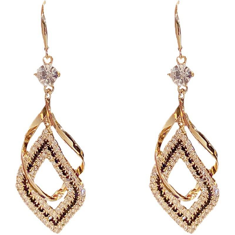 1pair Light Luxury High Sense Fashion Versatile Niche Design Cold Wind Ear Hook Long