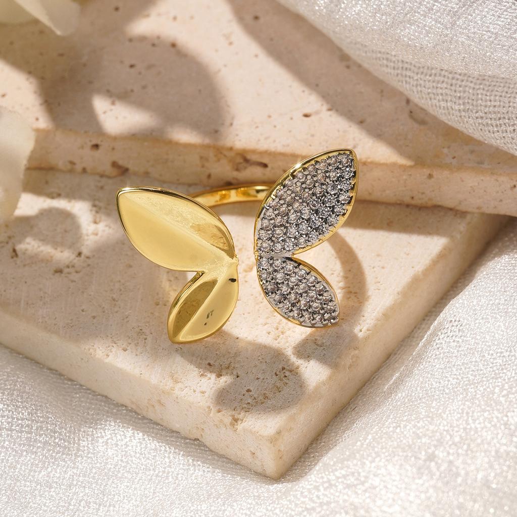 Light Luxury High-end Pleated Lace Zircon Ring Female Niche Design Personality Temperament Simple Index Finger Ring