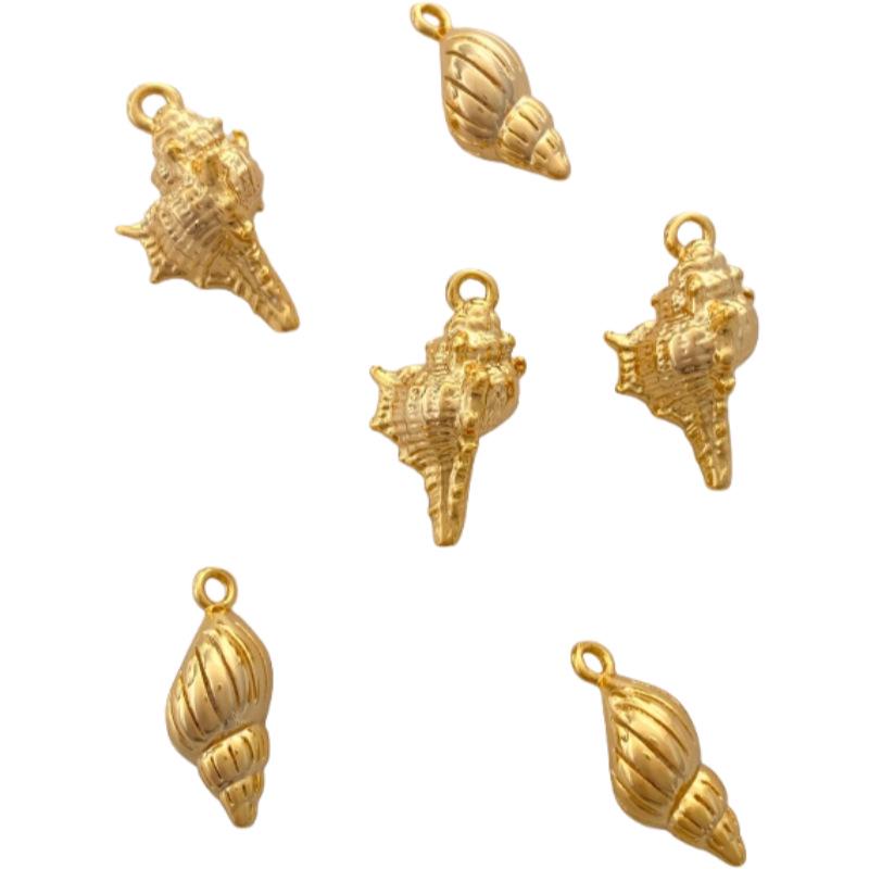 18k Gold-Plated Starfish & Seashell Pendant Jewelry for Beach Vacations
