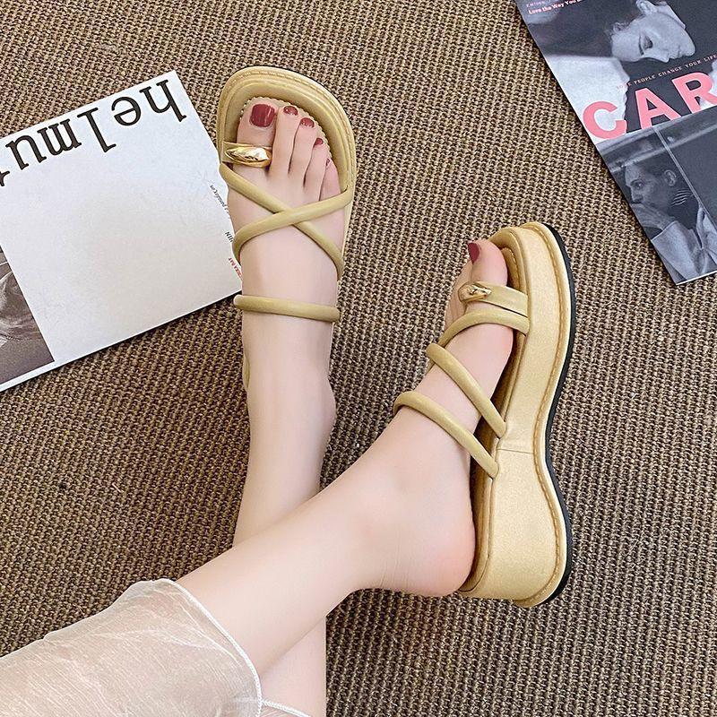 Cool slippers female summer wear 2025 Internet celebrity toe fashion French platform fairy style niche wedge heel shoes