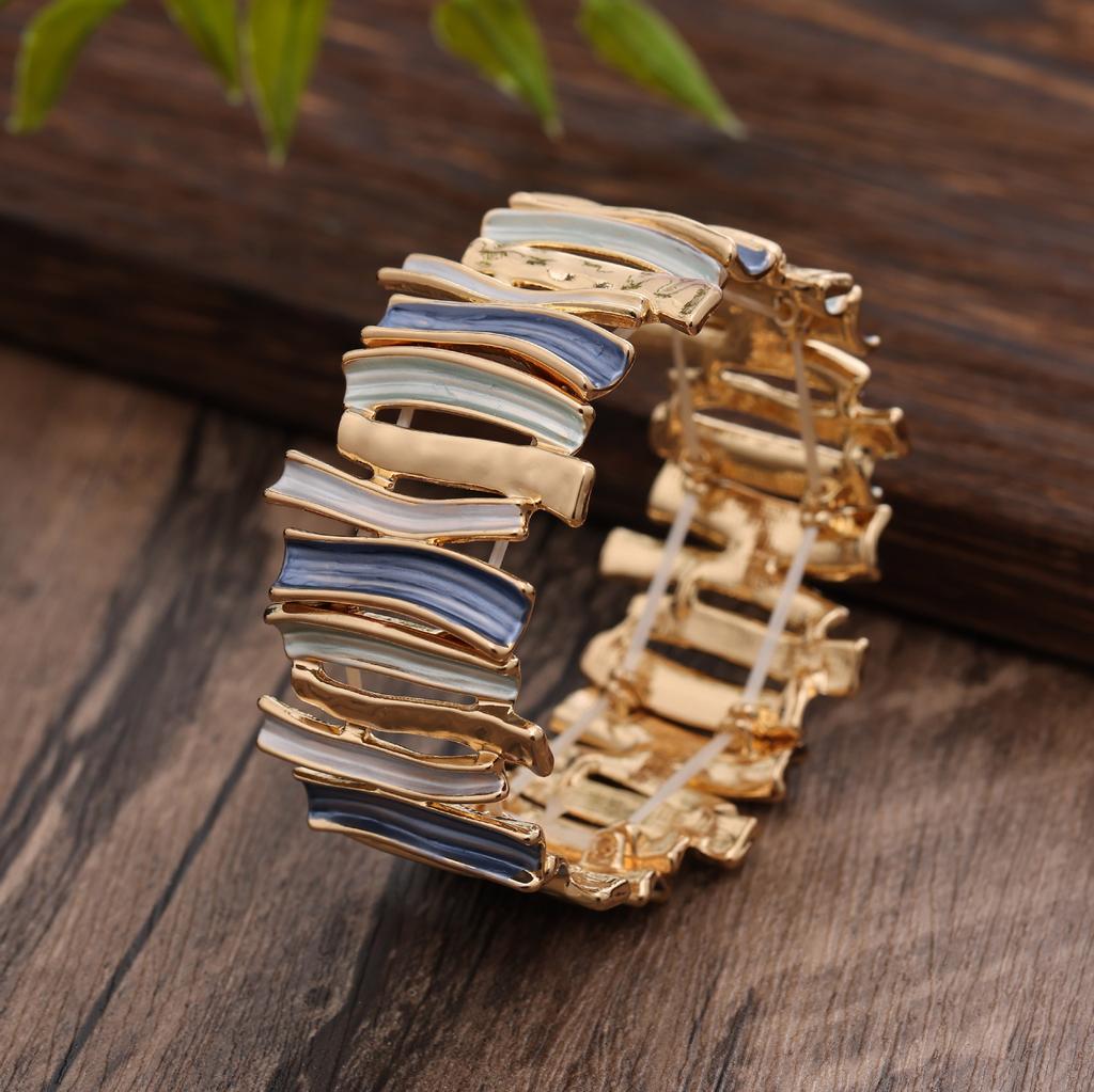 Emaille übertriebenes geometrisches elastisches Armband, Damen High-End unregelmäßiges Legierungsarmband