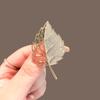 Delicate Small Leaf Brooch Men'S And Women'S Fashion Simple Brooch Niche Creative Pin Anti-Light Coat Suit Decoration