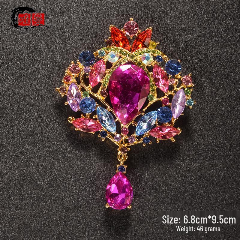 Japanese Style Luxury Brooch: Elegant High-End Women's Pin for Sweater or Lapel