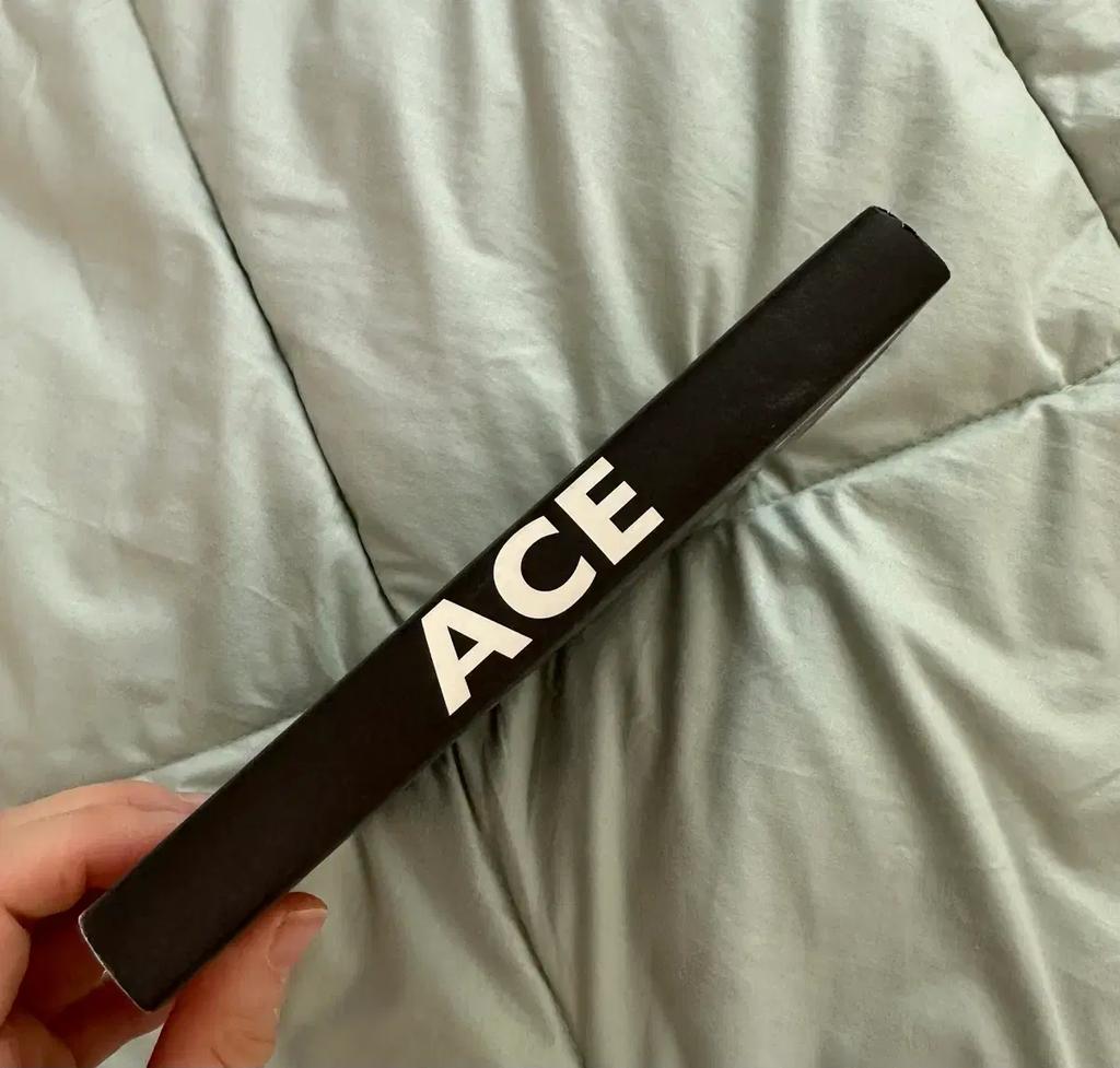 SHINee Taemin ACE Album + Pokémon Used