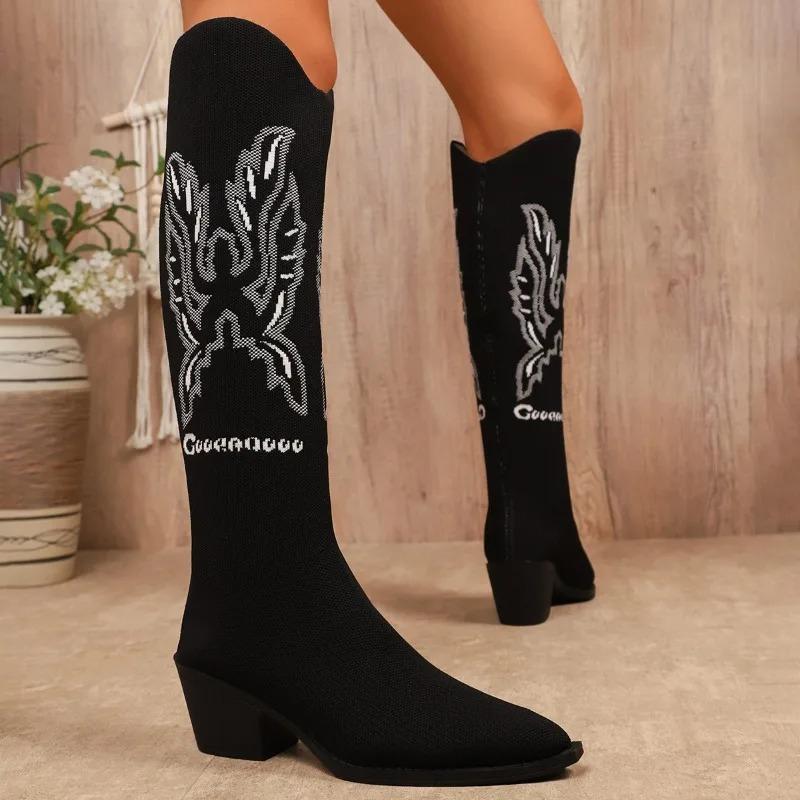 Men Women Spring Autumn Casual Boots New Casual Red Retro Embroidered Pointed Large Fashion Suitable for Daily Wear and Various Occasions