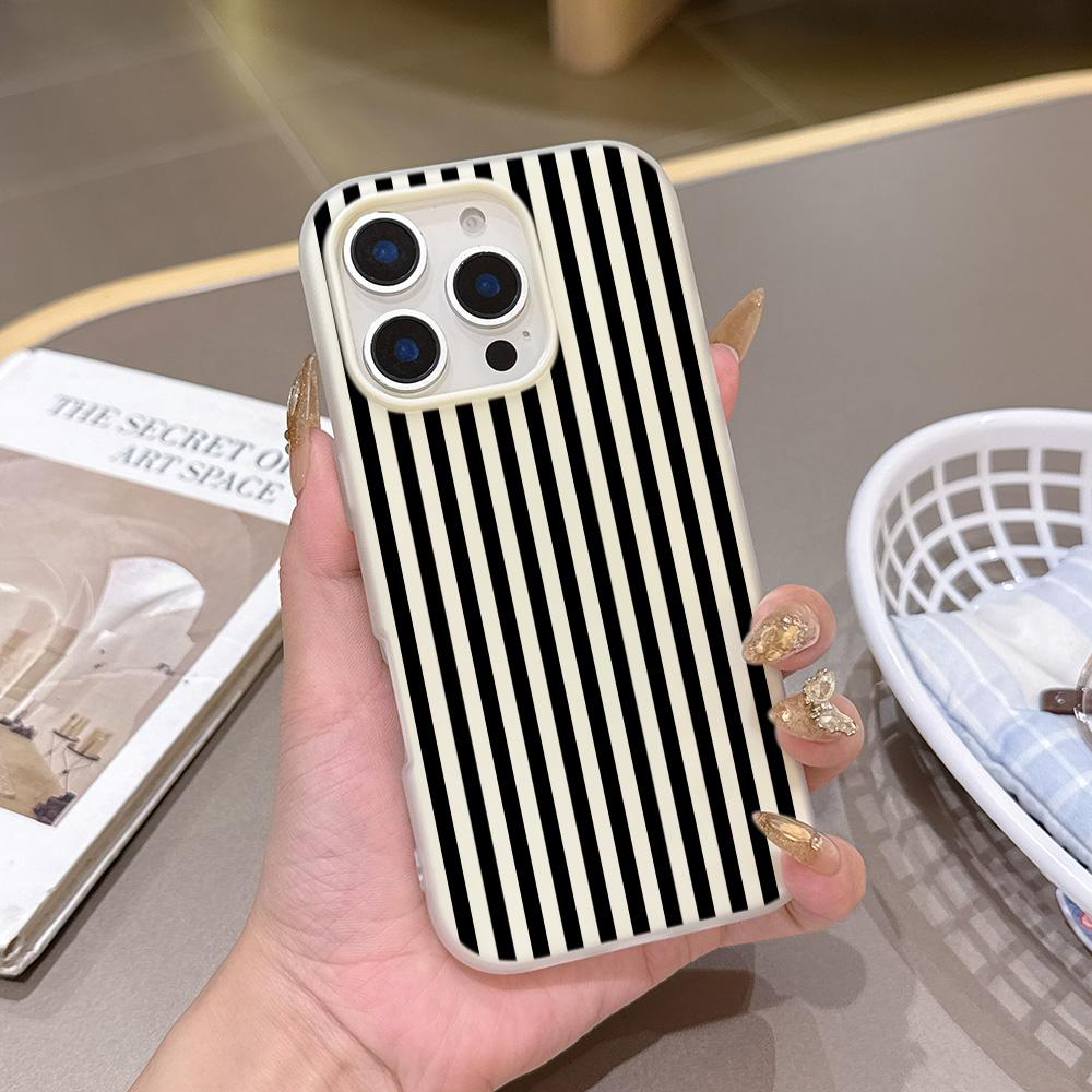 

Shockproof Silicone Matte Candy Color 2 in 1 Phone Case for Samsung S23 S24 S25 Plus Ultra Edge 5G Cover Black Lines Fashion S25 Ultra 5G