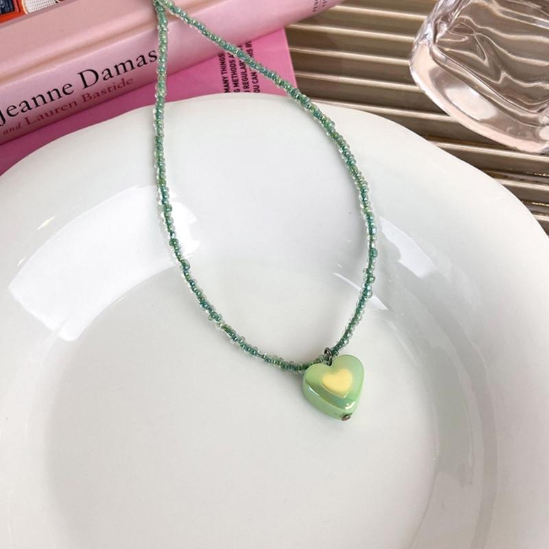 Acrylic Heart Beaded Necklaces Heart Pendant Choker  Beads Chokers Party Accessories Gift for Women Girlfriends