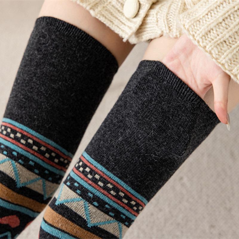 Chaussettes chaudes en laine pour femmes japonaises, longueur genou, pour l'automne et l'hiver