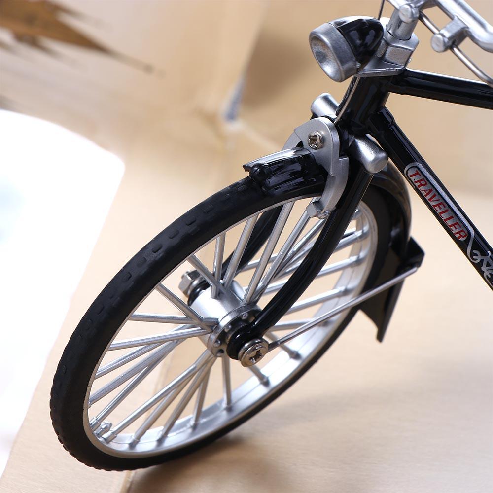 Mini Bicycle 1:10 Scale Diecast Metal Miniature Model Bicycle Model Retro Bicycle Vintage Bicycle Model Simulation Bicycle
