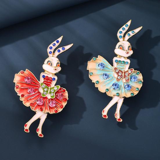 Emaille-Brosche Funkelnde Strasssteine Eingelegt Tanzender Hase Design-Pin Märchen-inspirierter Schmuck Anzüge Pullover Mäntel Accessoires
