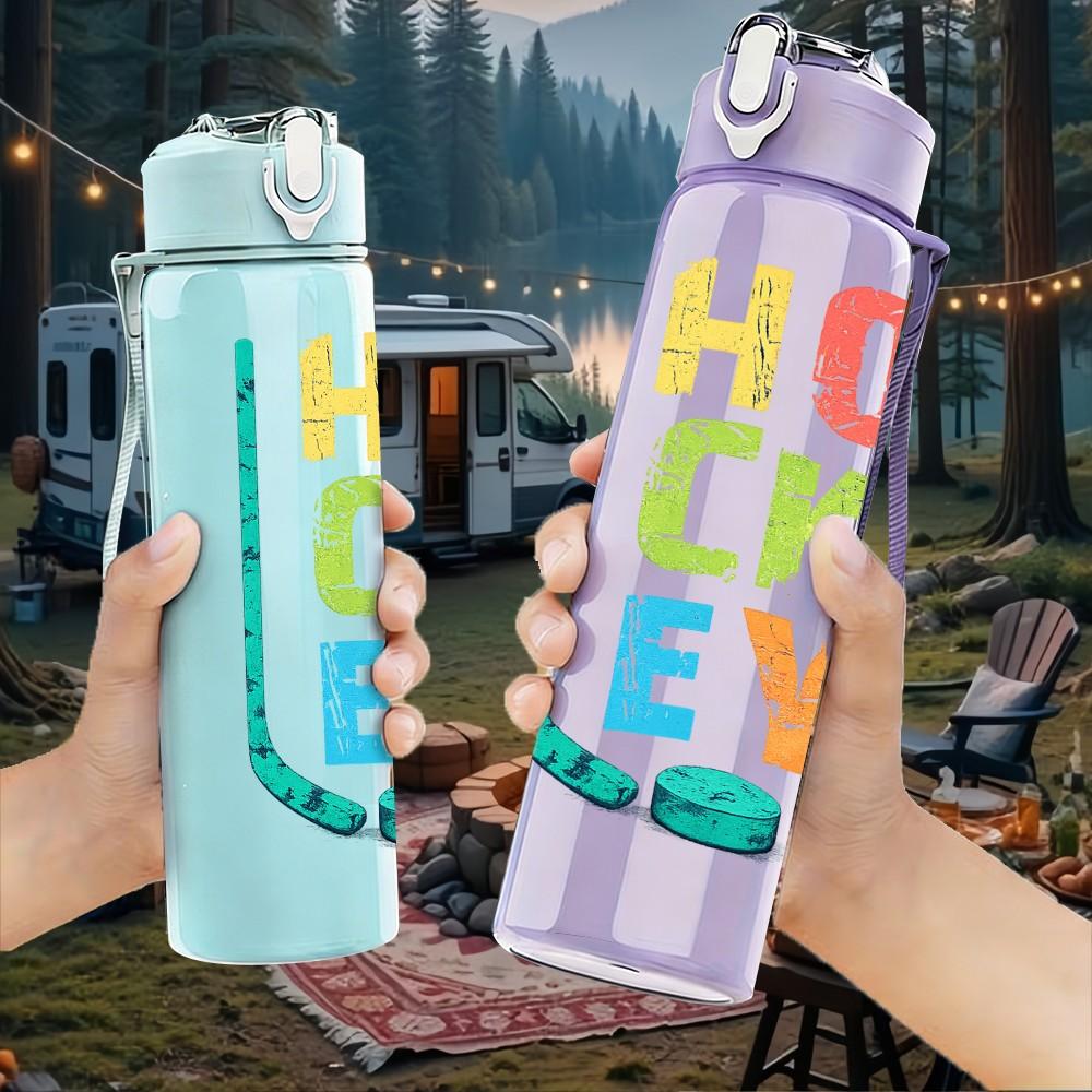 1PC Hockey Sport Letter Text Print 750ml Color Plastic Sports Water Bottle Leakproof Flip Straw Lid Suitable for Sports Office Home Use