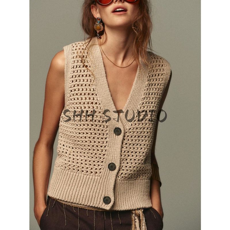 Autumn New Women's Clothing French Laziness Hole Sweater Cardigan V Neck Sleeveless Knitting Vest 6771125
