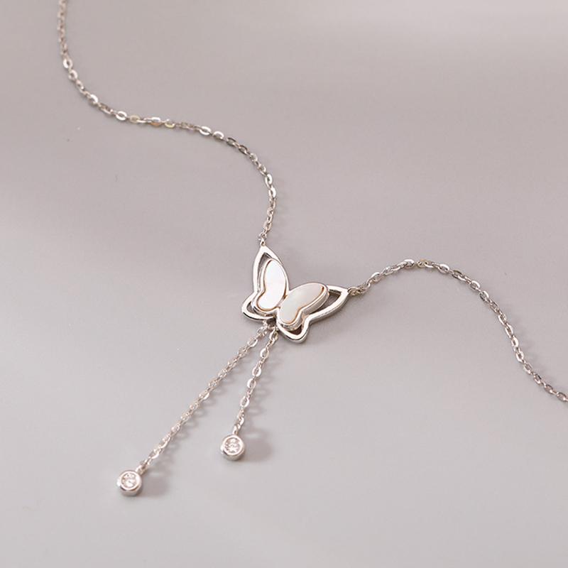 Shiny Butterfly Necklace Ladies Exquisite Clavicle Chain Necklace Jewelry For Ladies Gift