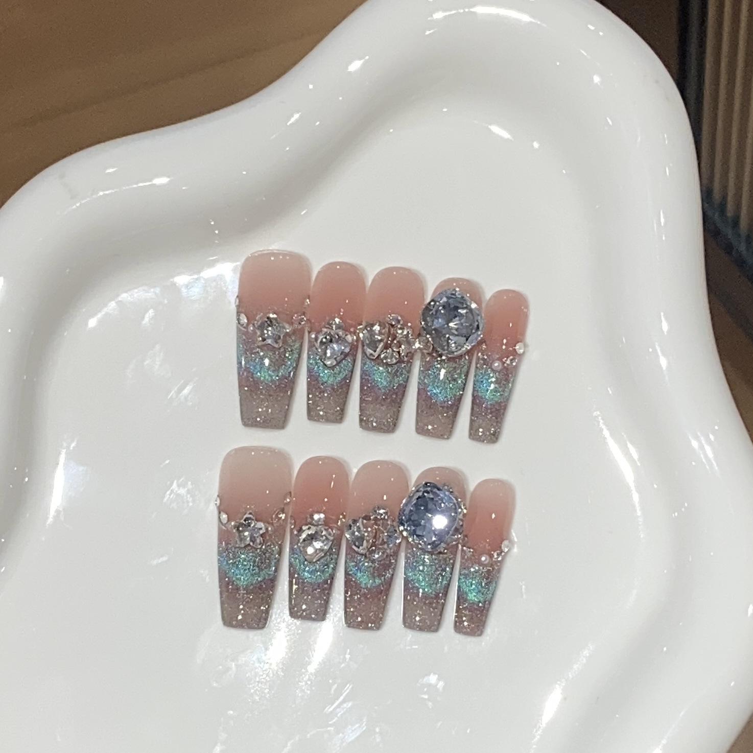 

Прозрачный как лед, тонкий, вспыхивающий градиентный синий жемчуг кошачий глаз, небольшой сломанный бриллиант, бутик K9 Diamond Angela Patch L