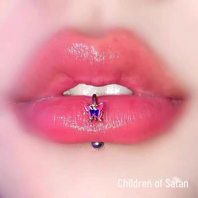 Pendientes de Mariposa Románticos para Labio y Oreja: Joyería para Piercings Dulce y Genial