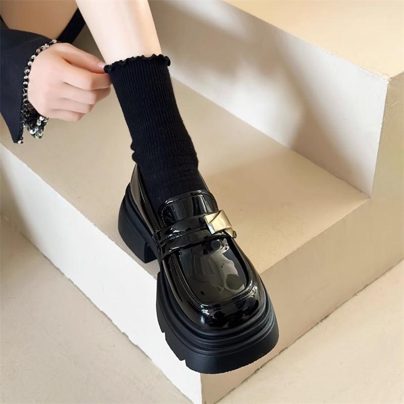 

Черные туфли на платформе в британском стиле из маленькой кожи женские 2025 лето новые ретро универсальные лоферы Мэри Джейн 40