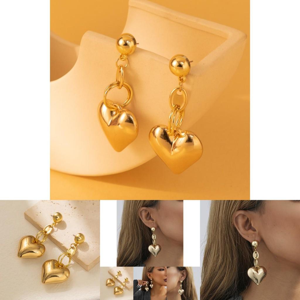 Simple And Stylish Heart Earrings Vintage Geometric Gold Plated Studs For Women 2023