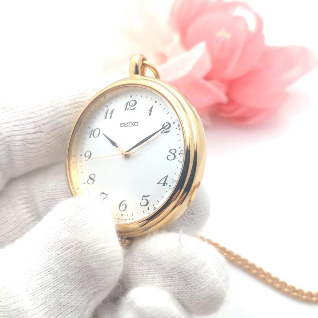 [USED] SEIKO Women's Quartz Pocket Watch in Gold (Working)