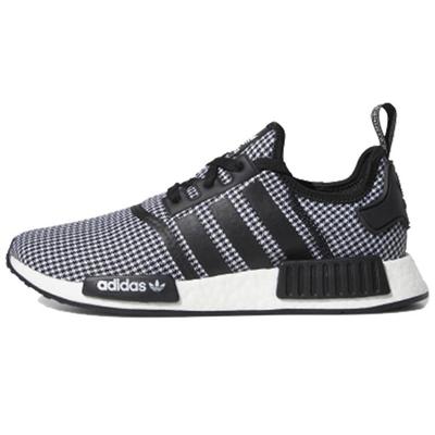 NMD_R1 'Černá Bílá' FV5438