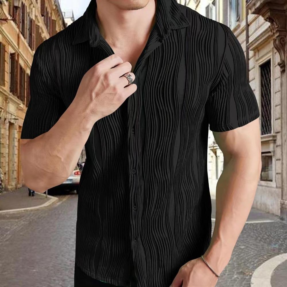 Men's Casual Breathable Solid Color Short Sleeved Shirt