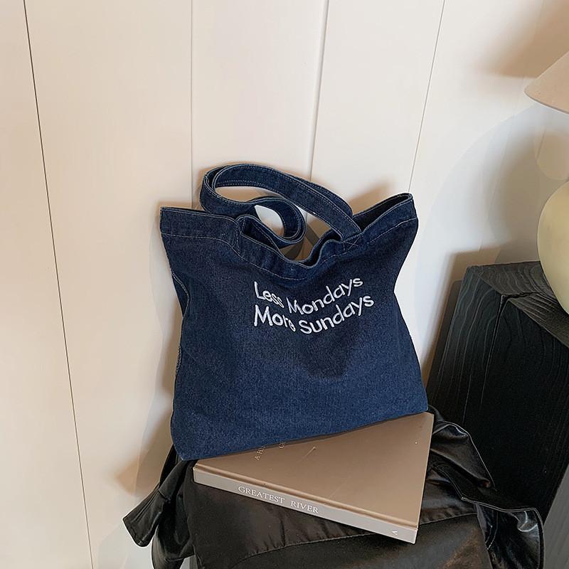 

Unique Stylish Canvas Tote Bag For Women With Spacious Design Perfect For Daily Use темно-синий