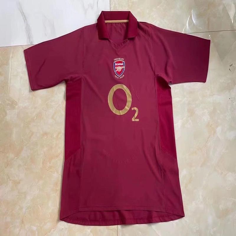 02-03 Arsenal retro krekls 04-05 mājas