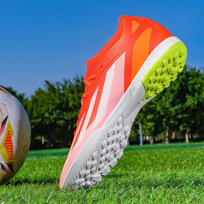 Men Professional Fast Outdoor Football Shoes Society Football Field Boots Indoor Cleats Soccer Shoes Turf High Quality Sneaker