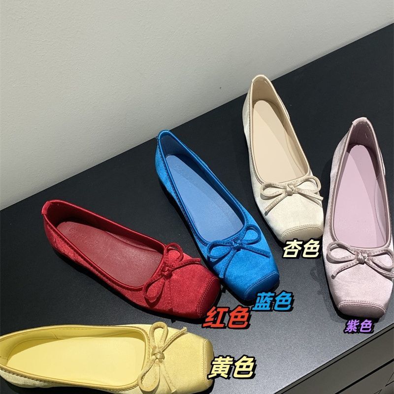

Gentle evening wind ballet shoes 2025 French sweet bow blue square head shallow mouth height increase evening wind ladyshoes 40 жёлтый