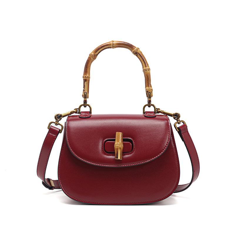 Bamboo Saddle Bag: 2025 Trendy Women's High-End Textured Handheld & Crossbody Luxury.