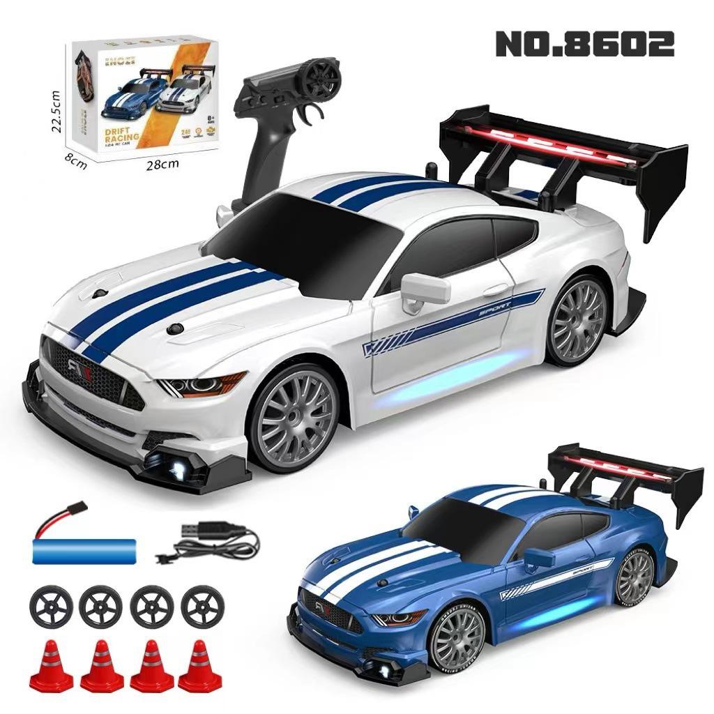 AE86 RC High-Speed Drift Car: Four-Wheel Drive, Drop-Resistant, Children's Remote Control Racing Model Toy