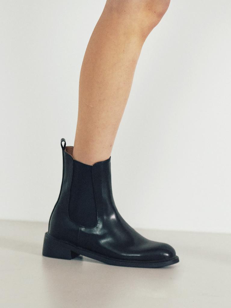 Komorebi Museum Km121 Handmade Cow Leather Chelsea Boots Genuine Leather Ver.