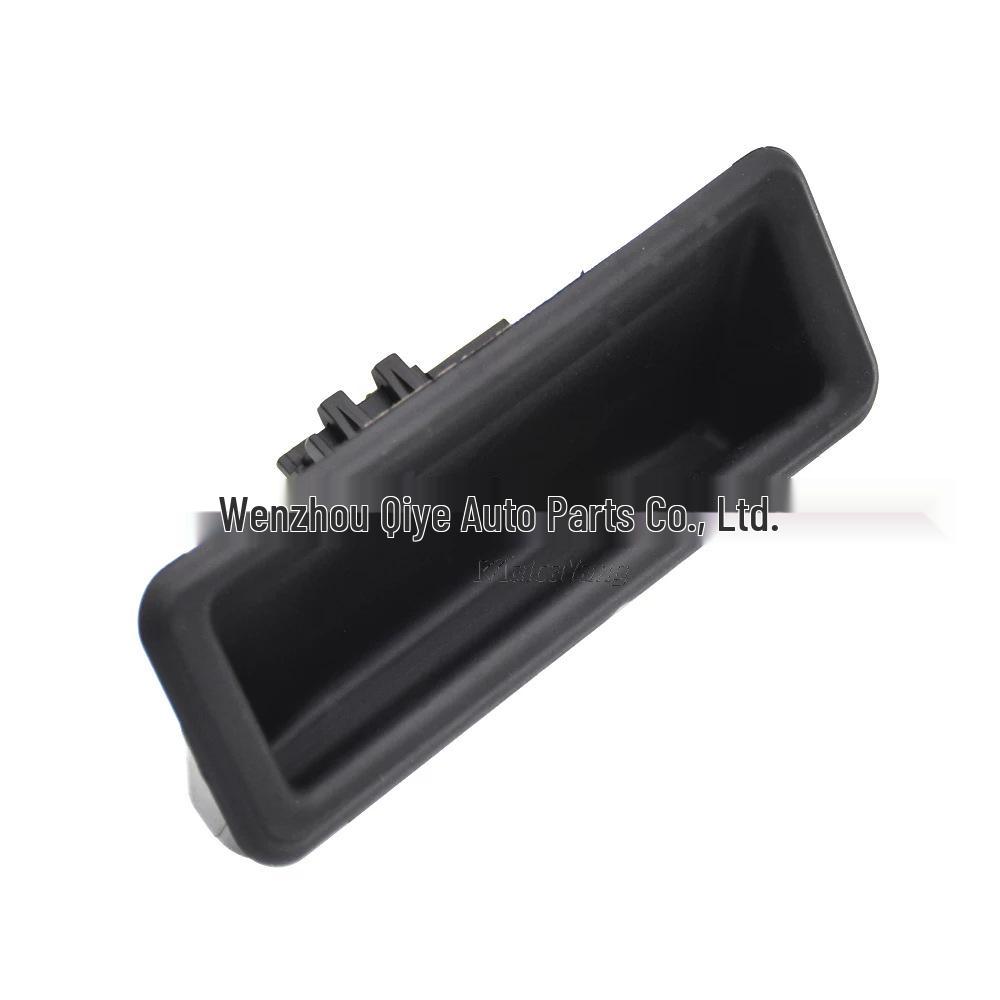 BMW Car Trunk Lid Electric Switch Button 51247118158