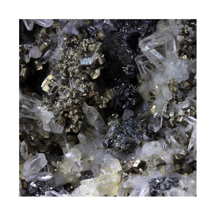 Pierres et Minéraux. Quartz, Pyrite, Tetrahedrite. 1573.00 ct. Huaron mines, Pérou.