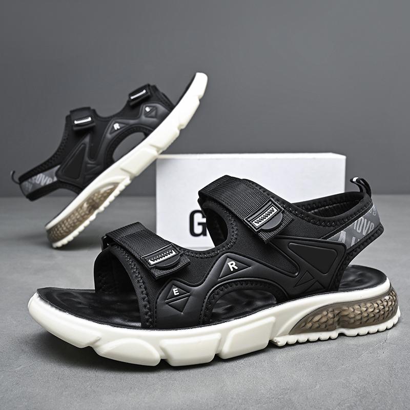 Sandals Summer Men Comfort Hollow Non-slip Soft Lighted Breathable All-match Classic Wearable New Fashion Casual Leather Sandals