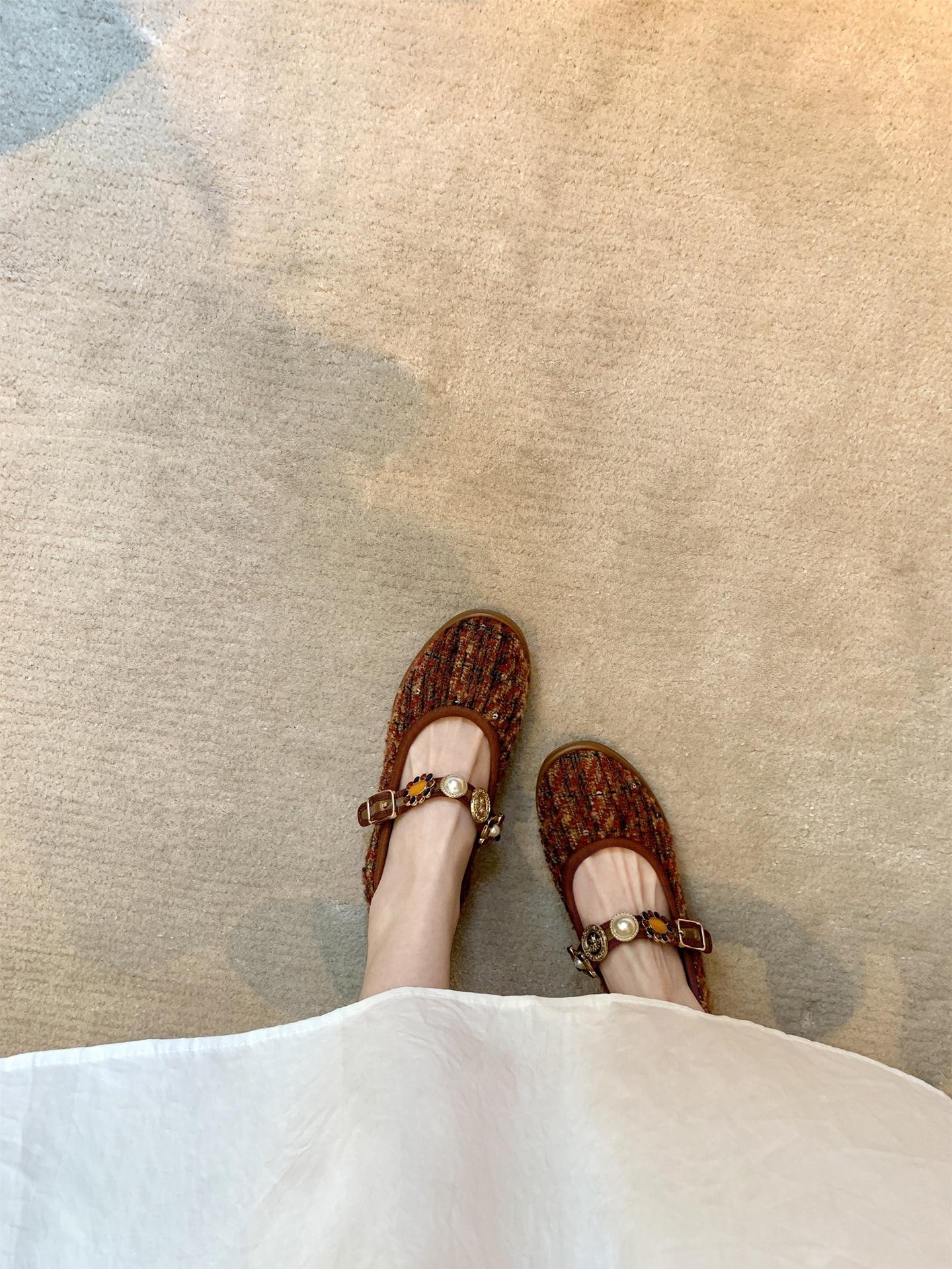 

Grape Mom Studiolee Vintage Versatile Leather Enamel Badge Buckle One Word Belt Light Mouth Ballet Single Shoes Women s Autumn 40