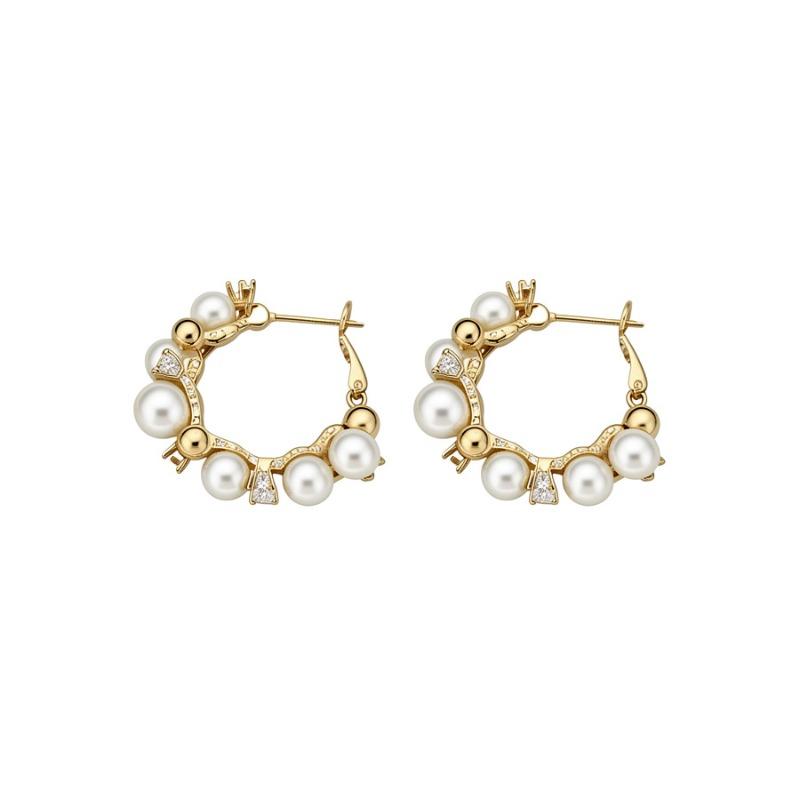 Meier Pearl earrings, bracelet, and necklace: exquisite and elegant niche jewelry set