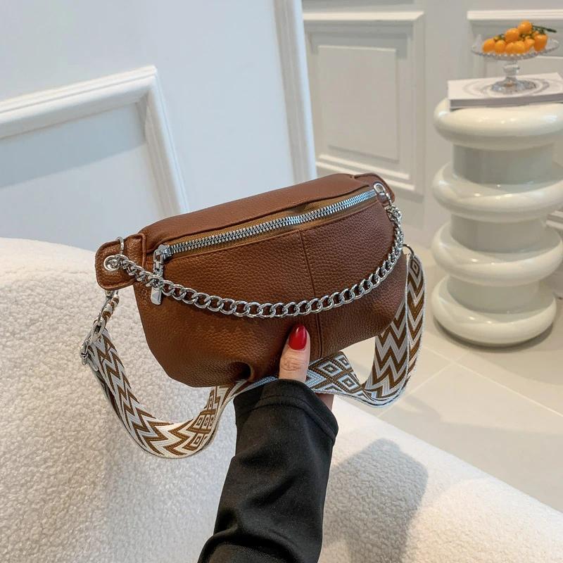 Sac banane Mode Chaîne Sac banane Designer Sac bandoulière Poitrine Sac Poitrine Cuir Souple Sac Ceinture Sacs d'épaule de Luxe pour Dame