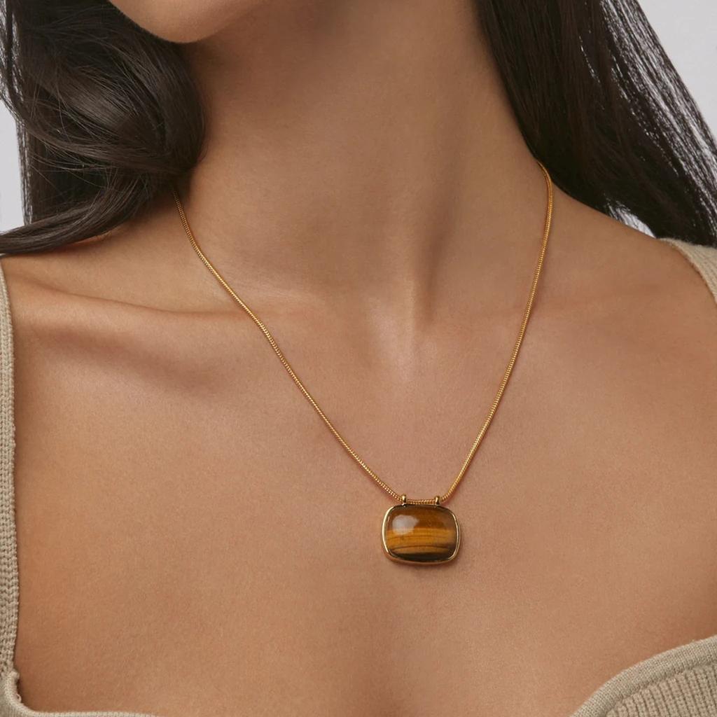 Retro Tiger'S Eye Stone Square Pendant Collarbone Chain Fashionable Commuting Must Enter Simple Temperament Versatile Necklace