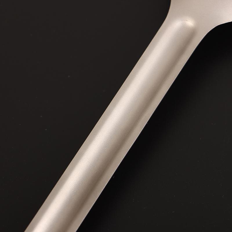 Cuillère à long manche pour le camping Acier inoxydable léger Résistance à la corrosion Spork/cuillère Portable Pique-nique Camping Vaisselle pour le dîner
