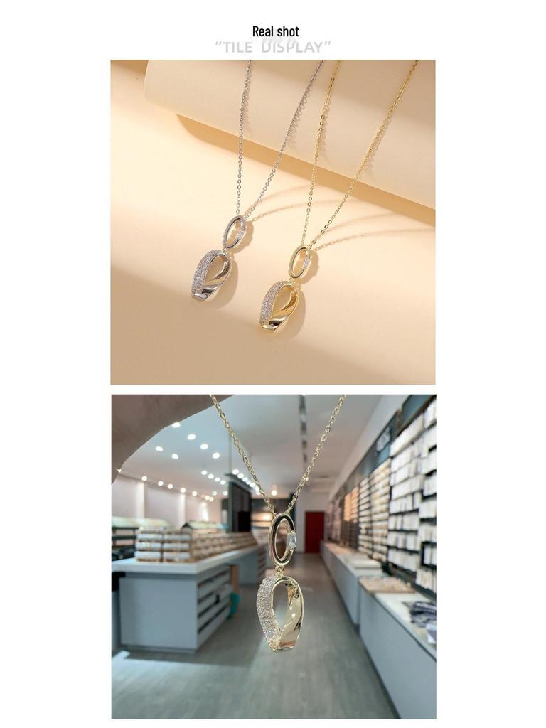 Geometrische Zirkonia Halskette im Vintage-Stil: Leichter Luxus-Anhänger im Hongkong-Stil mit vielseitiger Schlüsselbein-Kette