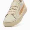 Puma SMASH PLATFORM V3 women's sports shoes beige 39075819 size 38
