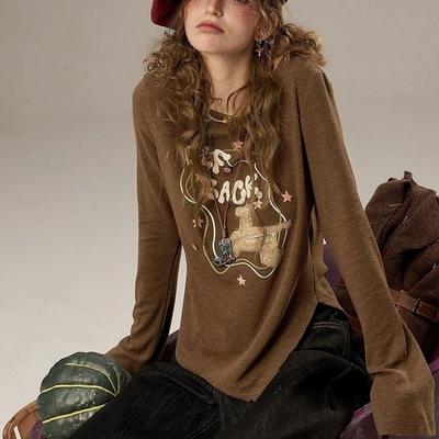 Camiseta de manga larga estampada irregular color blanco roto para mujer, nueva para principios de otoño, ajuste slim, top fino