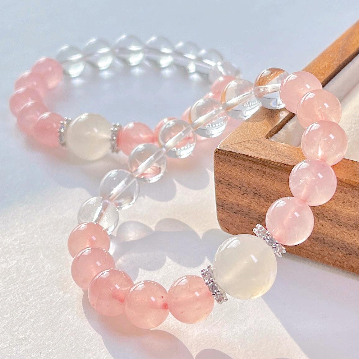 Natural High Quality Madagascar Powder Crystal White Crystal White Moonstone Bracelet Bracelet.