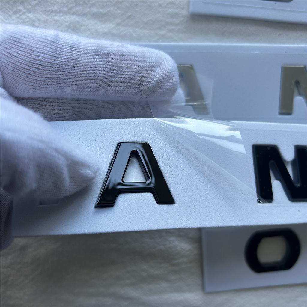AAZQ1 OUTLANDER Letter ABS Plastic Car Logo Is Suitable for Body Trunk Tail Side Sticker Decorative Decal Accessories