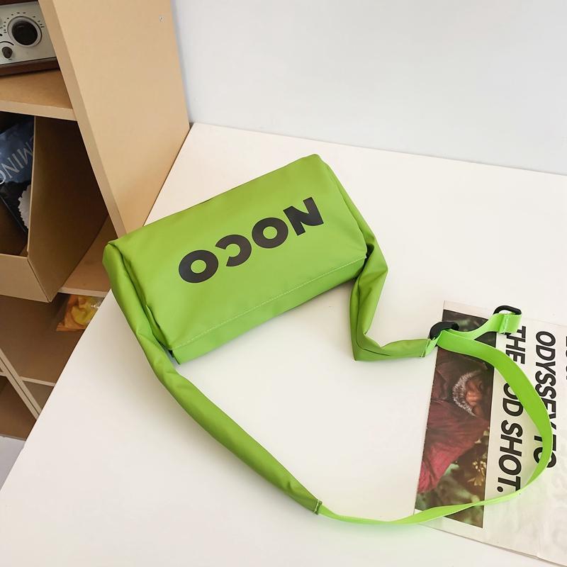 Спортивная сумка через плечо — фото 8