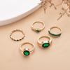 Feng Blogger Has The Same Imitation Emerald Geometric Diamond-Set Ring 5-Piece Set, Full Of Diamond Rings.