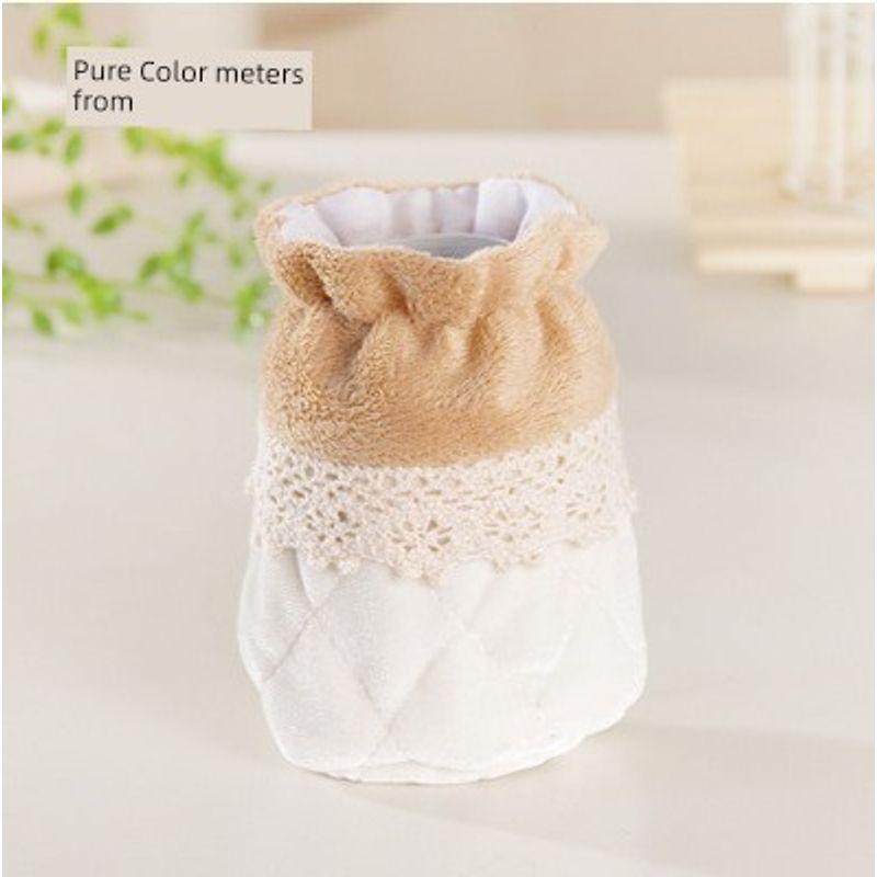 

Износостойкая ткань, ремесленный табурет, бесшумные утолщенные накладки для ножек стола и стула Beige White