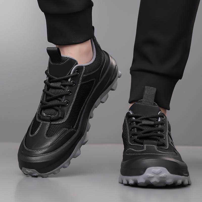 Fashion 2025 New Treking Footwear Breathable Men Casual Shoes Outdoor Man Hiking Shoes Anti-slip Men's Sneakers All-match Mesh Flats